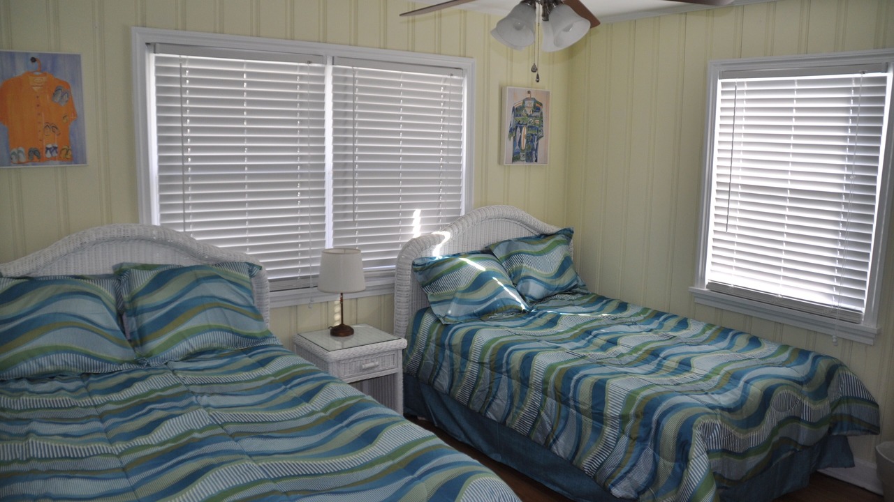 Photo of Bedroom in Crescent Beach