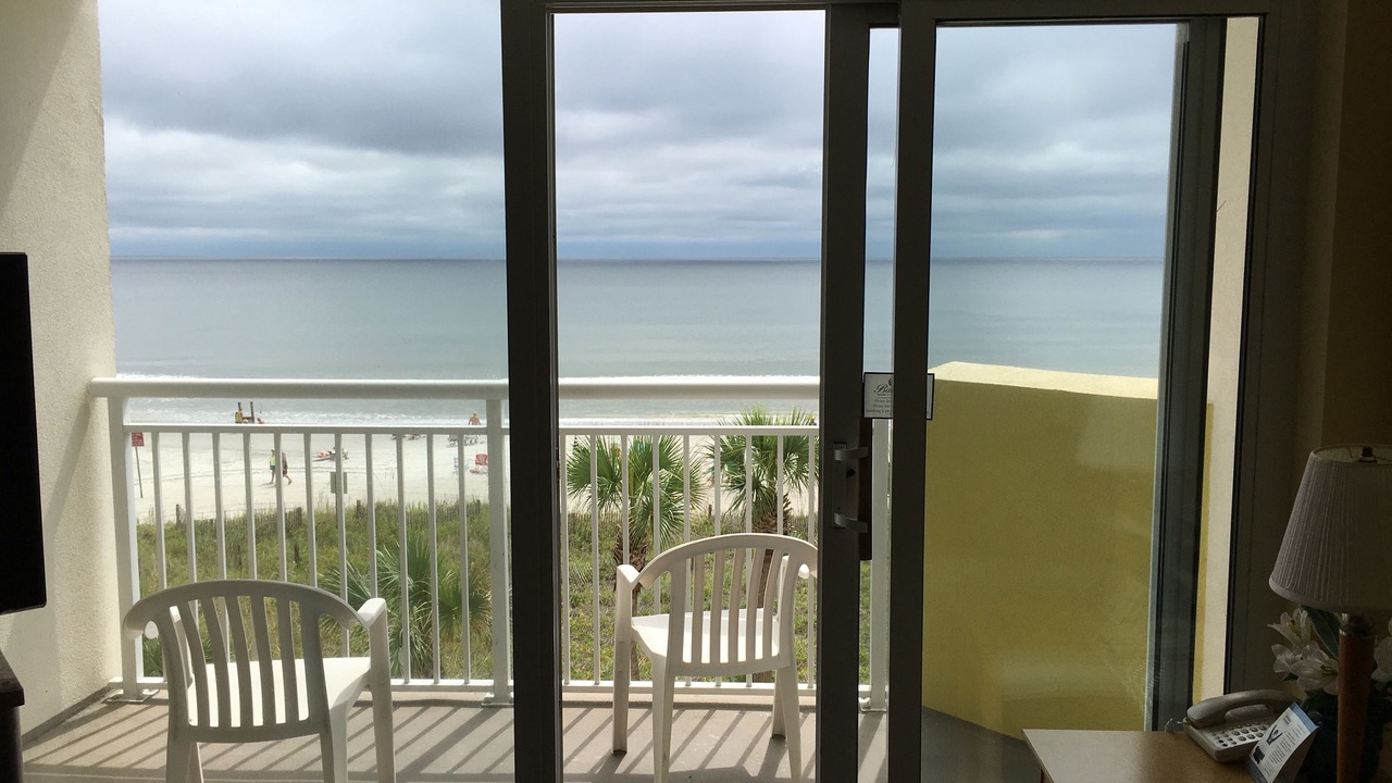 Photo of Patio Balcony in Crescent Beach