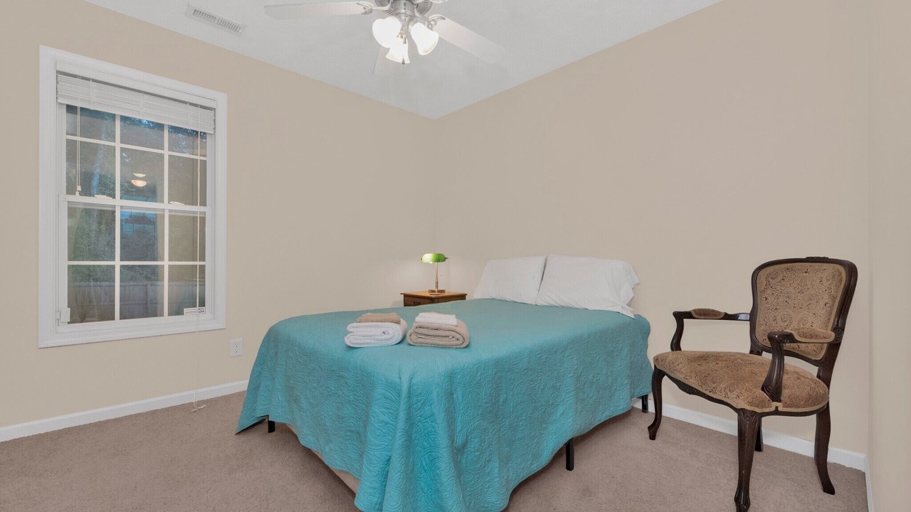 Photo of Bedroom in Pine Forest