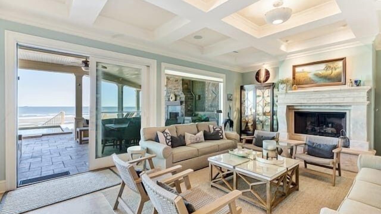 Photo of Livingroom in Isle of Palms