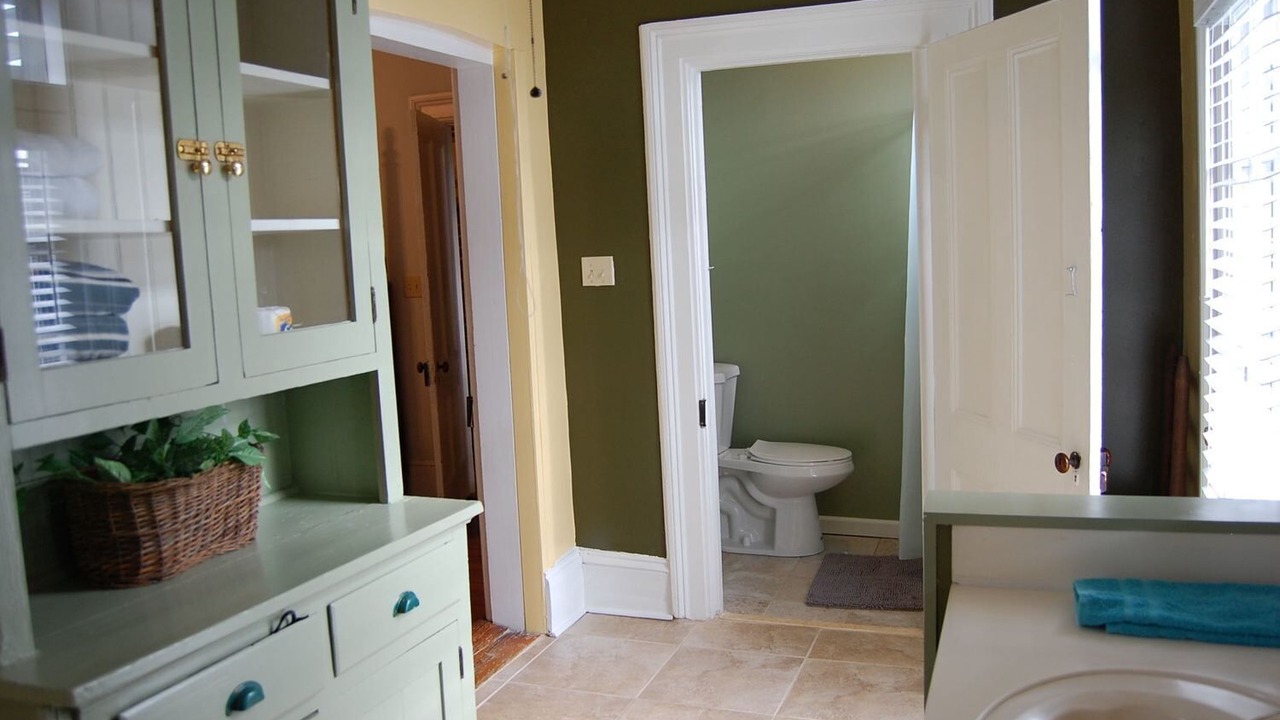 Photo of Bathroom in Historic Downtown Savannah