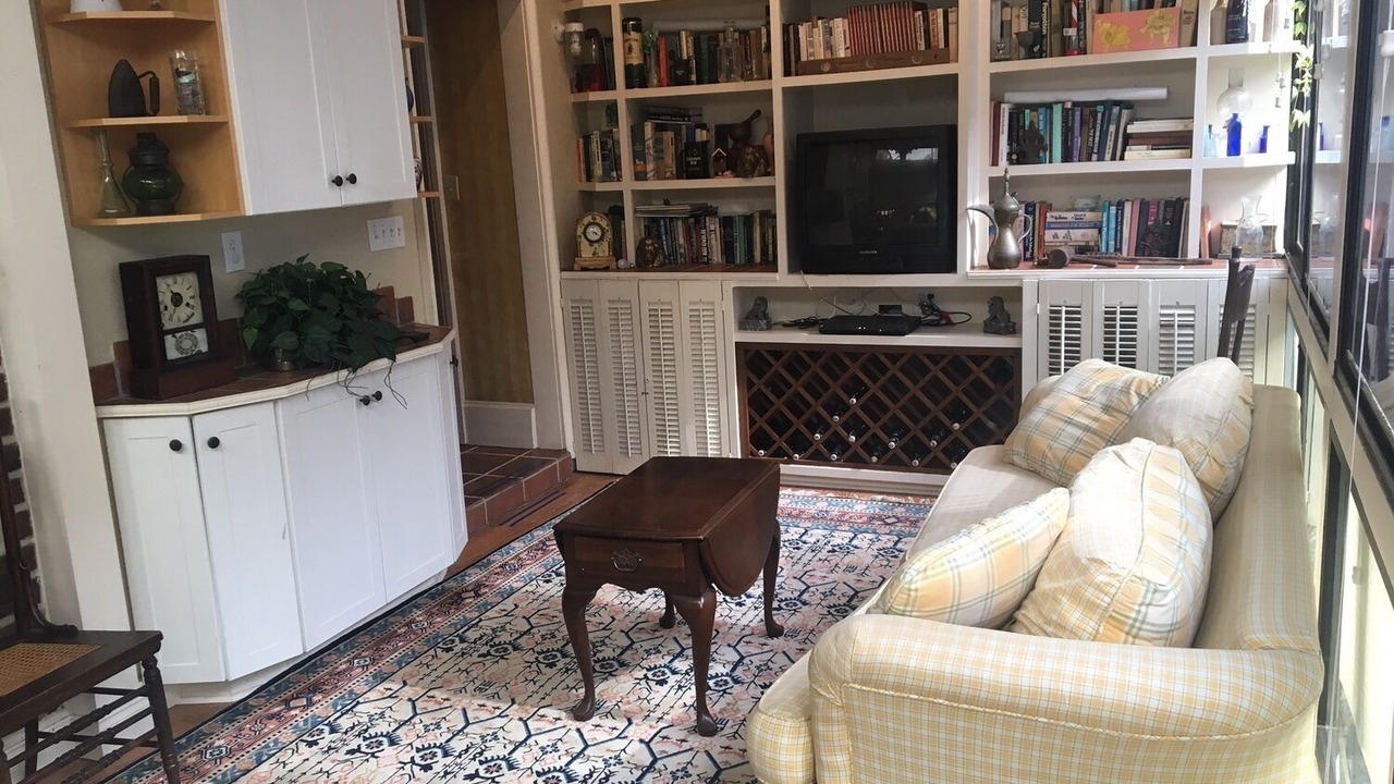 Photo of Livingroom in Historic Downtown Savannah