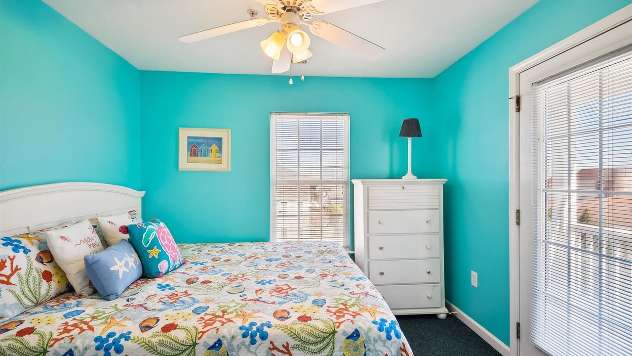 Photo of Bedroom in Cherry Grove Beach