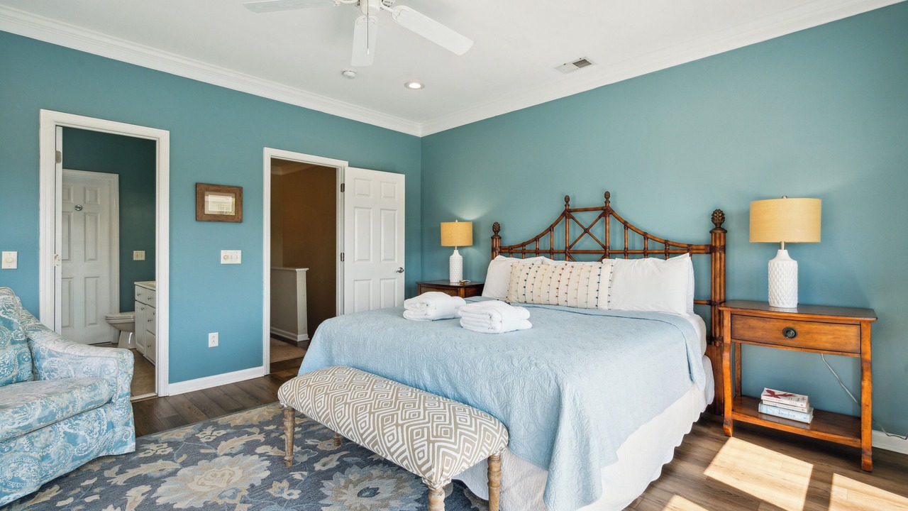 Photo of Bedroom in Waters Edge