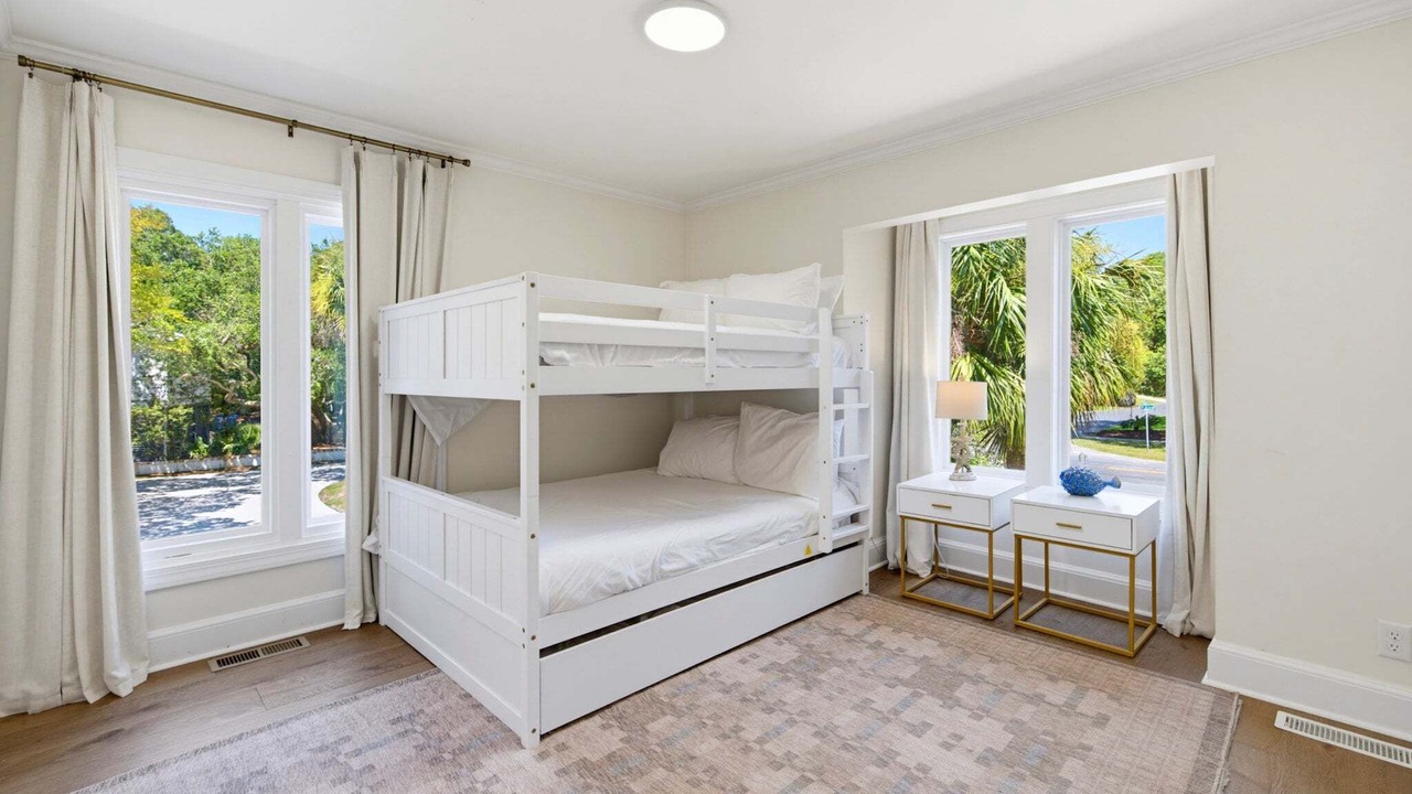 Photo of Bedroom in Isle of Palms