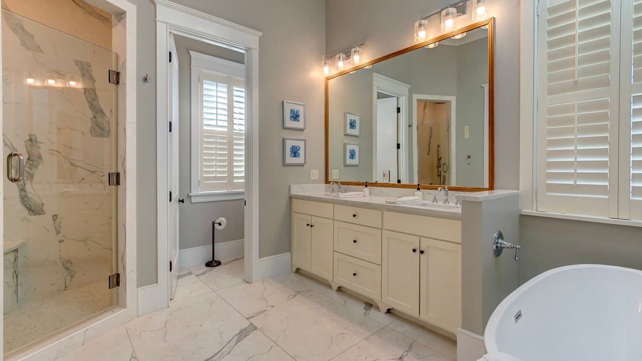 Photo of Bathroom in Isle of Palms