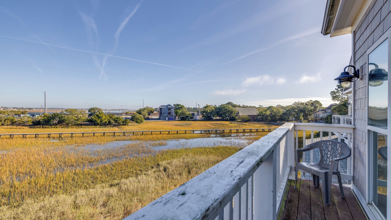 Photo of Patio Balcony in Waters Edge