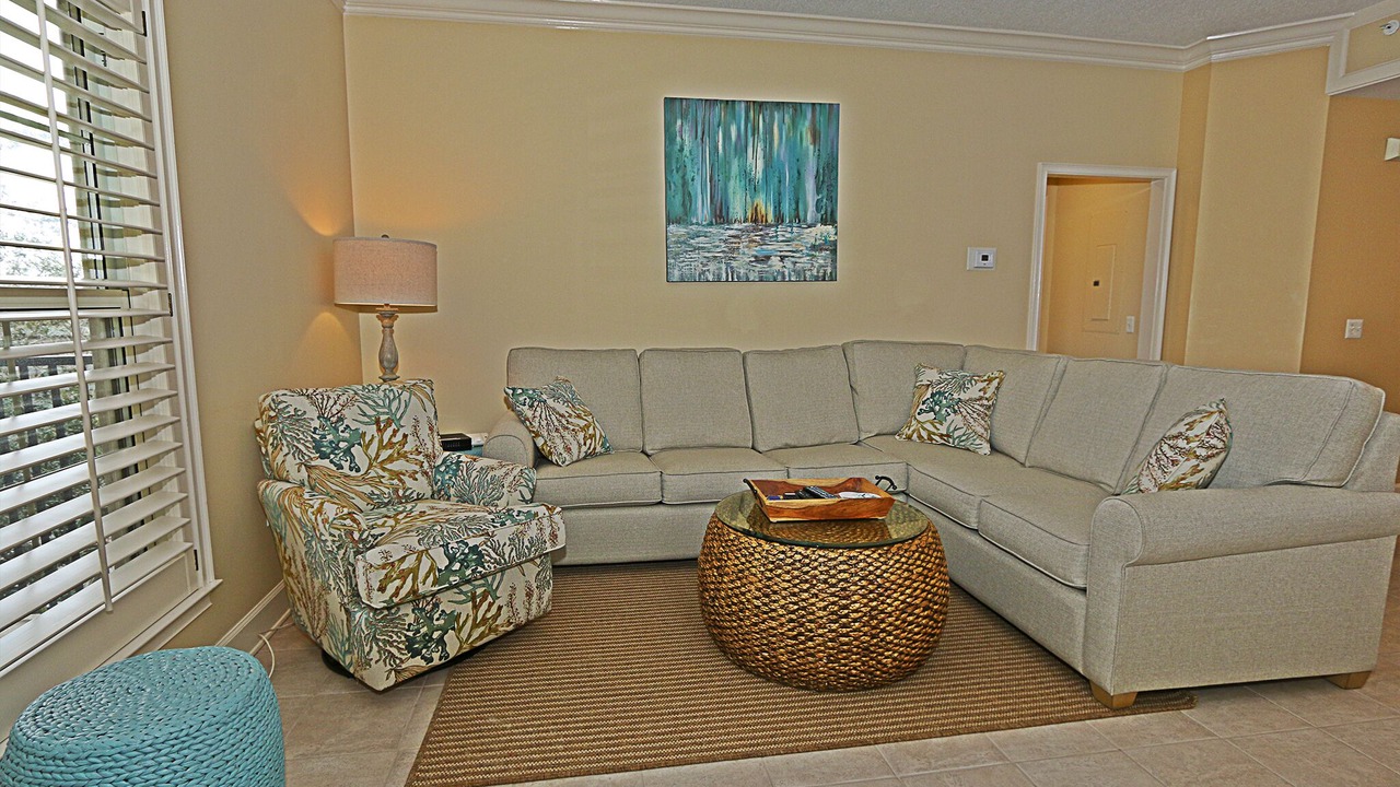 Photo of Livingroom in North Forest Beach