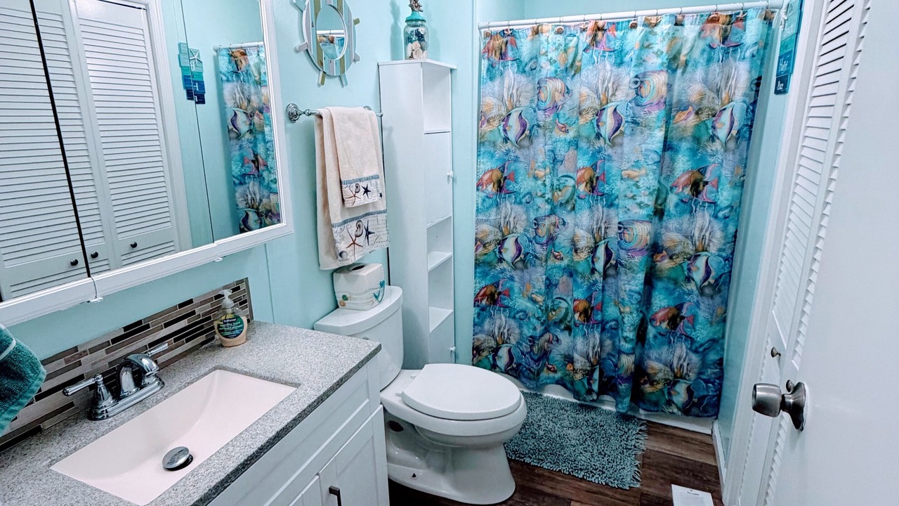 Photo of Bathroom in Garden City