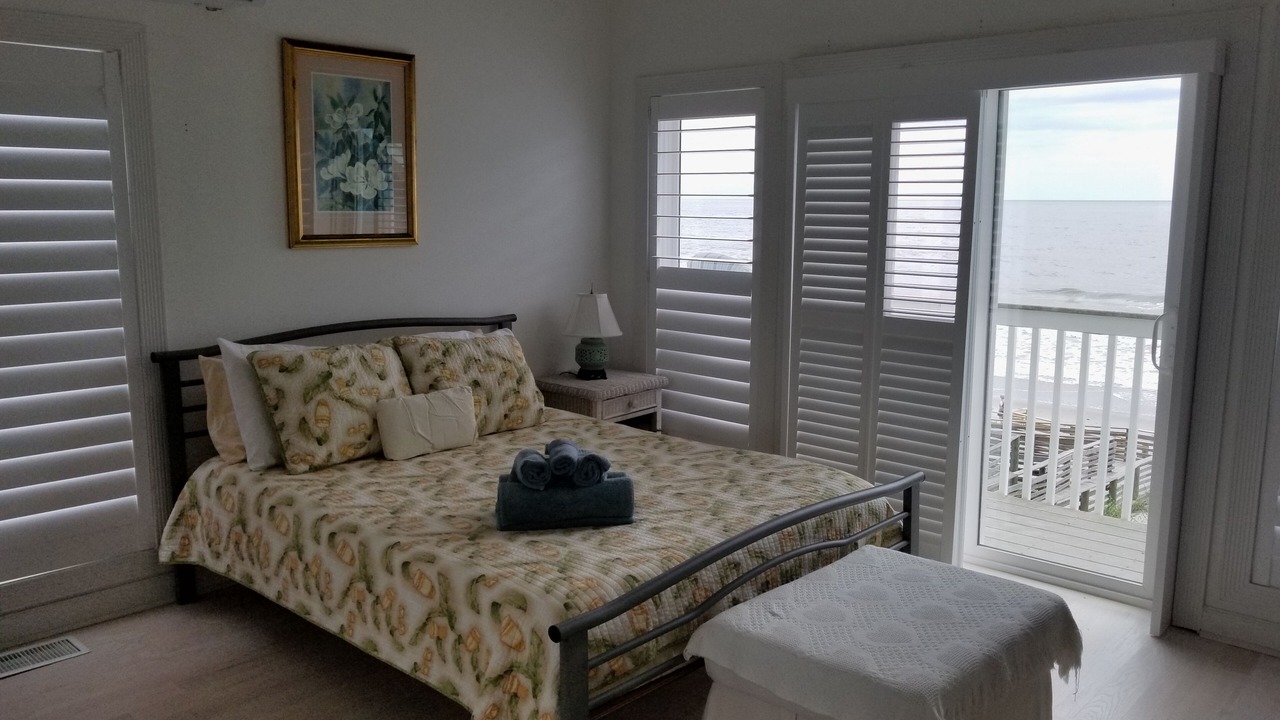 Photo of Bedroom in Folly Beach
