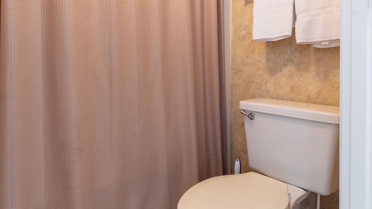 Photo of Bathroom in Garden City