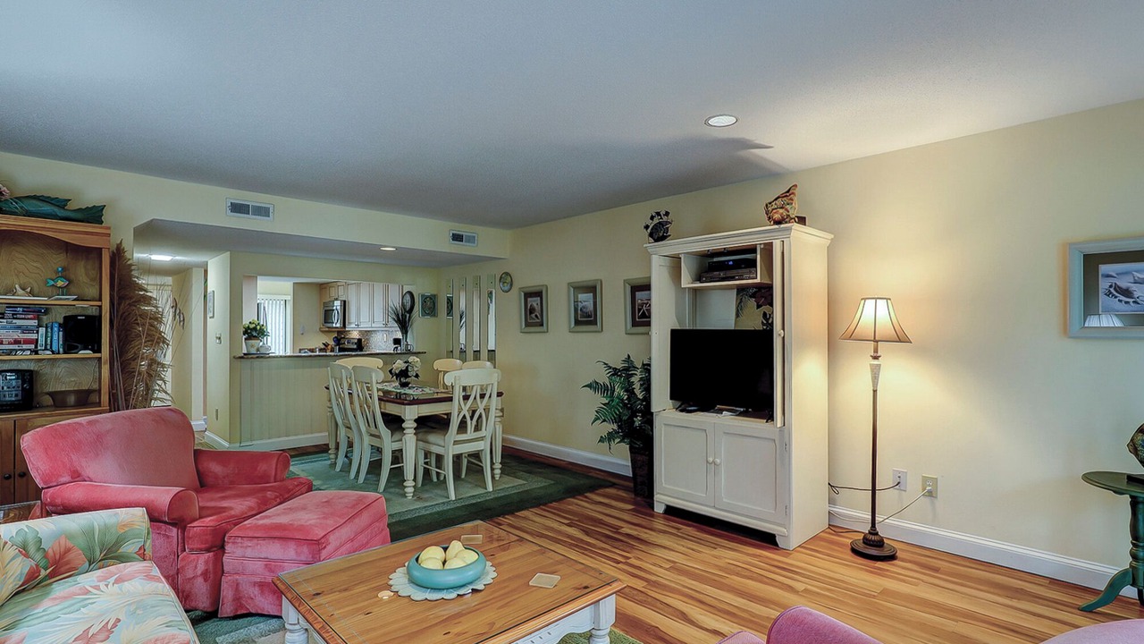 Photo of Livingroom in Shipyard Plantation
