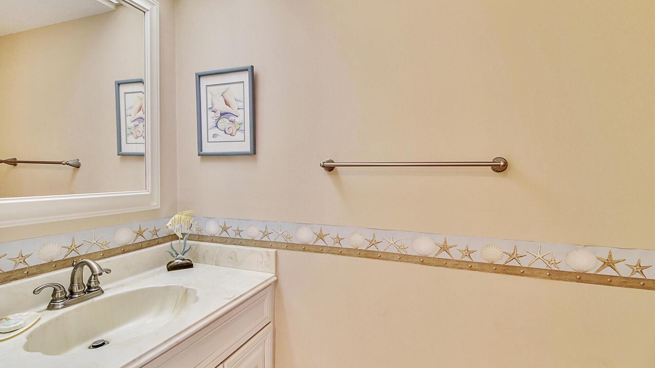 Photo of Bedroom in Shipyard Plantation
