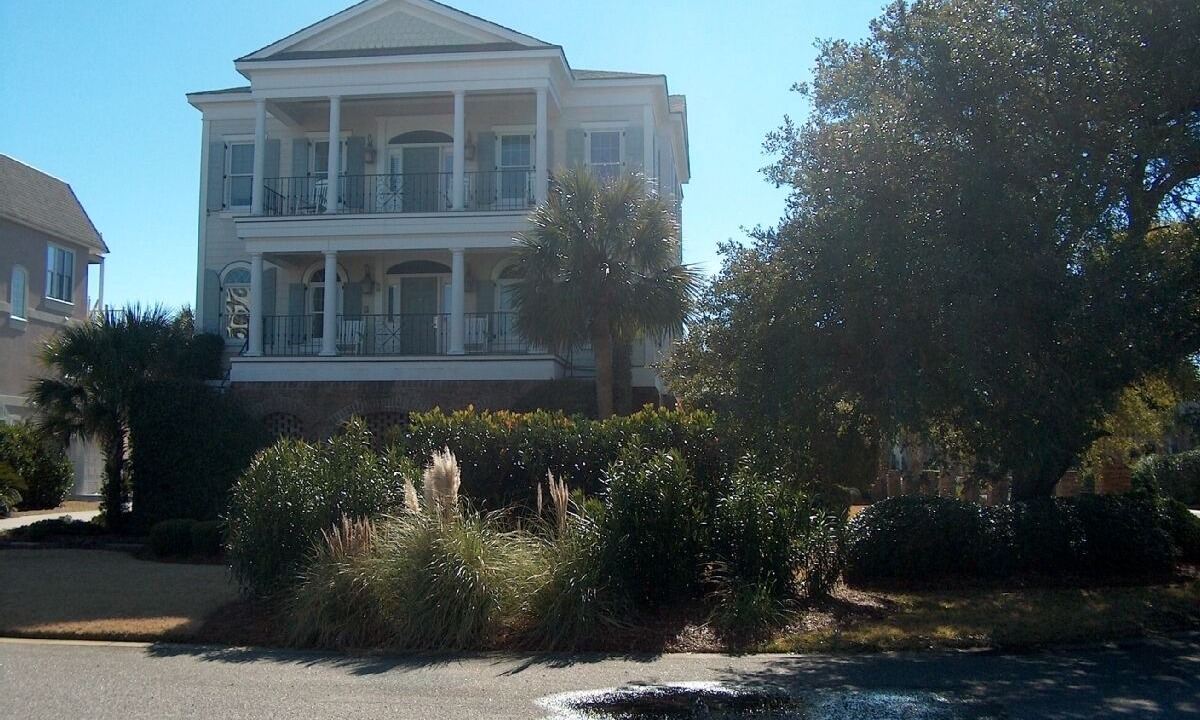 Photo of Others in Litchfield by the Sea