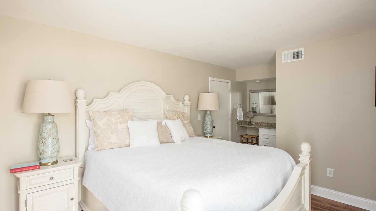 Photo of Bedroom in Seabrook Island