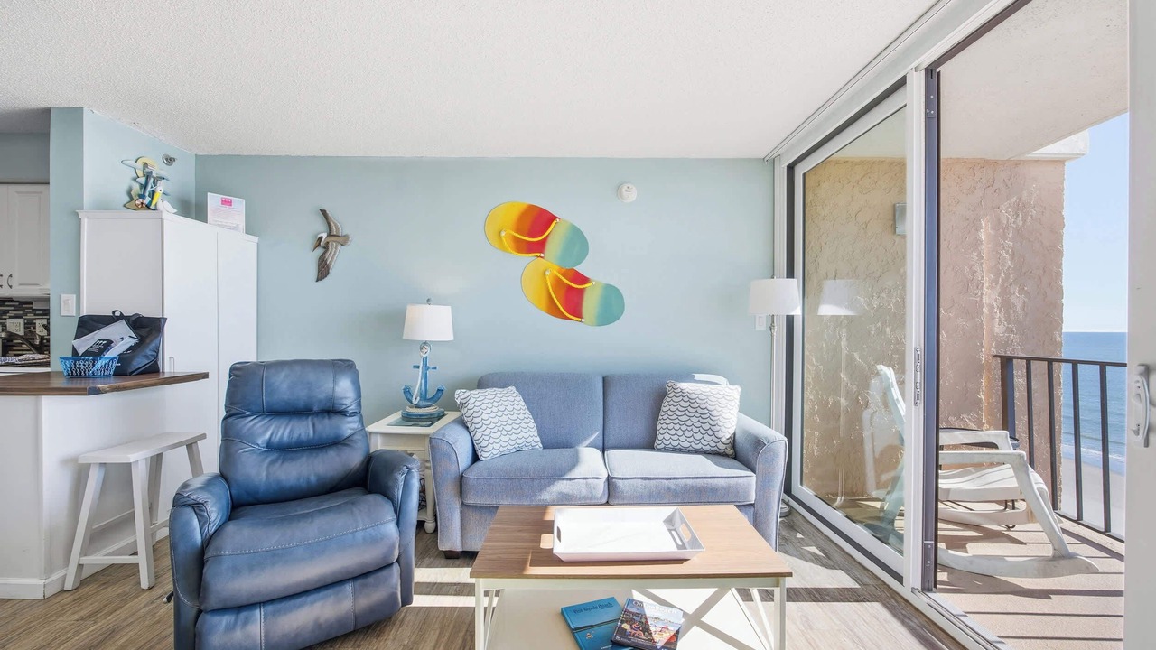 Photo of Livingroom in Crescent Beach