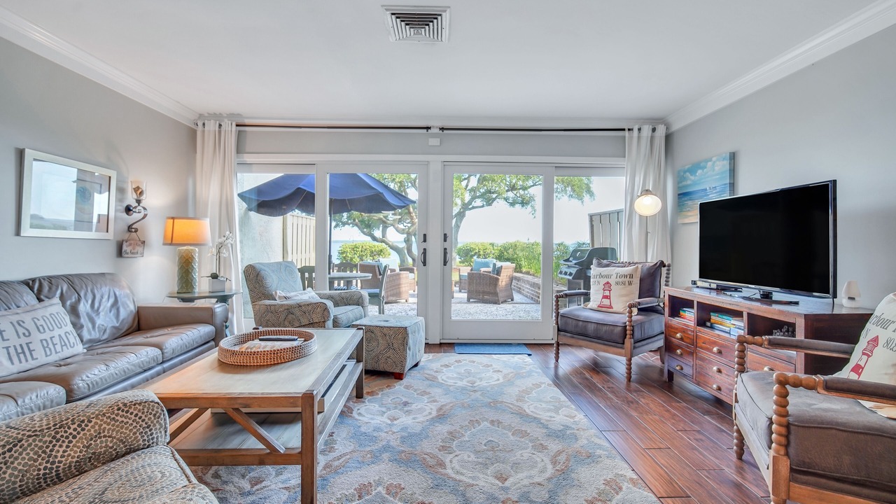 Photo of Livingroom in Harbour Town