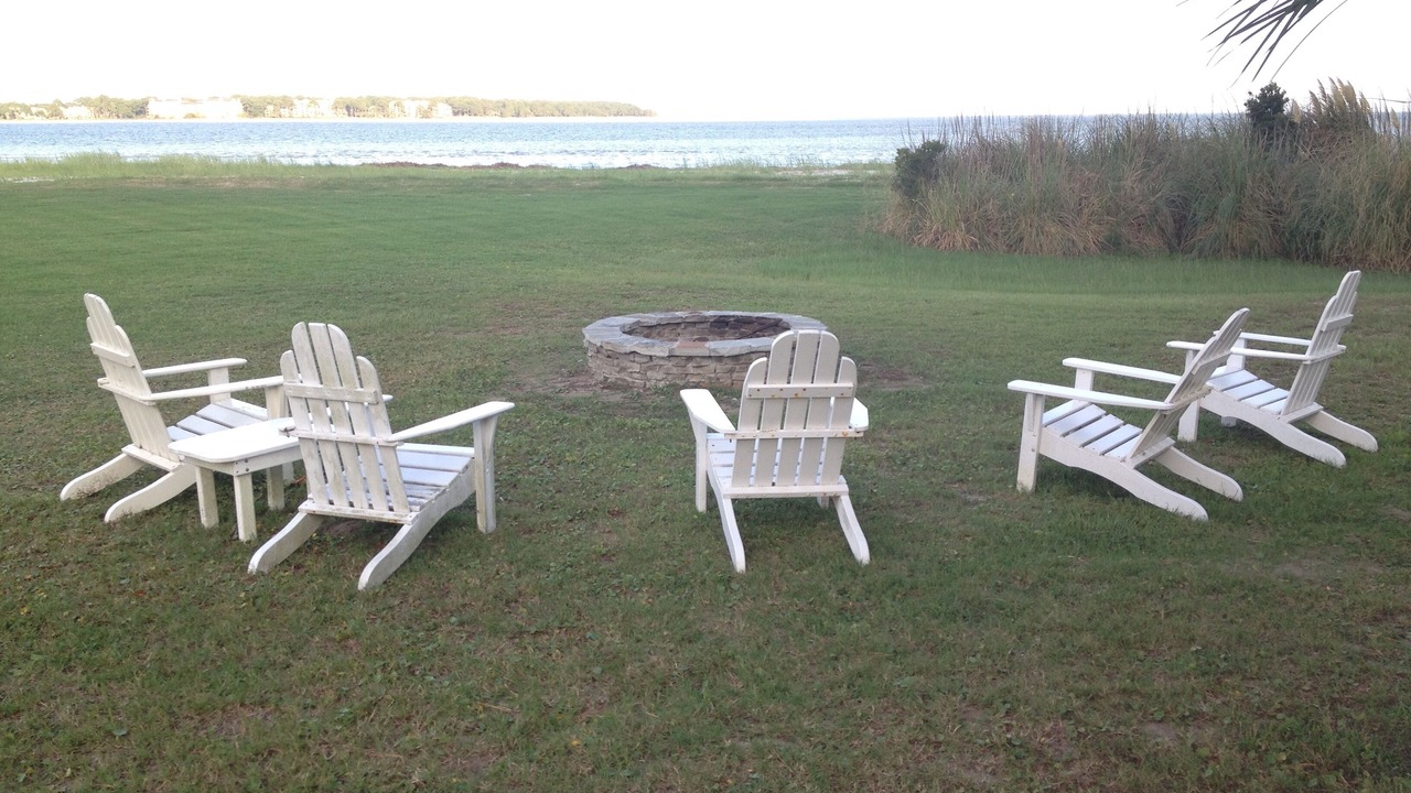 Photo of Others in Melrose on the Beach