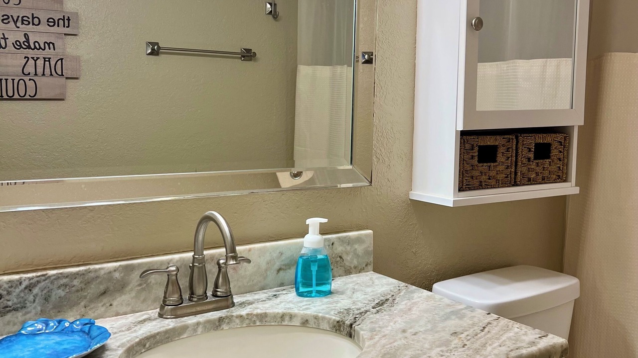 Photo of Bathroom in Garden City