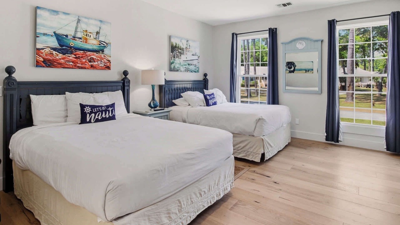 Photo of Bedroom in Melrose on the Beach