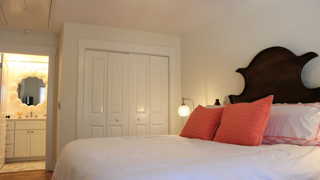 Photo of Bedroom in Saint Helena Island
