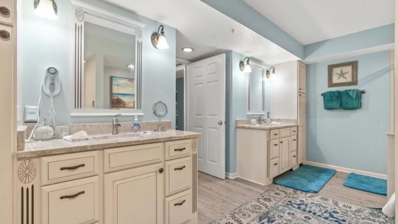 Photo of Bathroom in Windy Hill