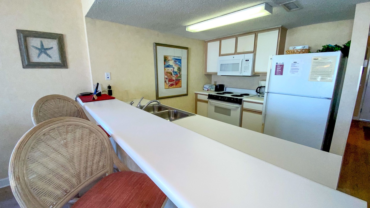 Photo of Kitchen in Ocean Drive
