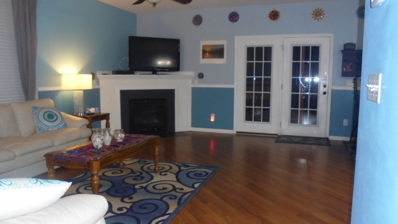 Photo of Livingroom in Goose Creek