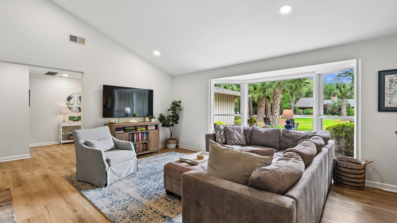 Photo of Livingroom in Heritage Woods