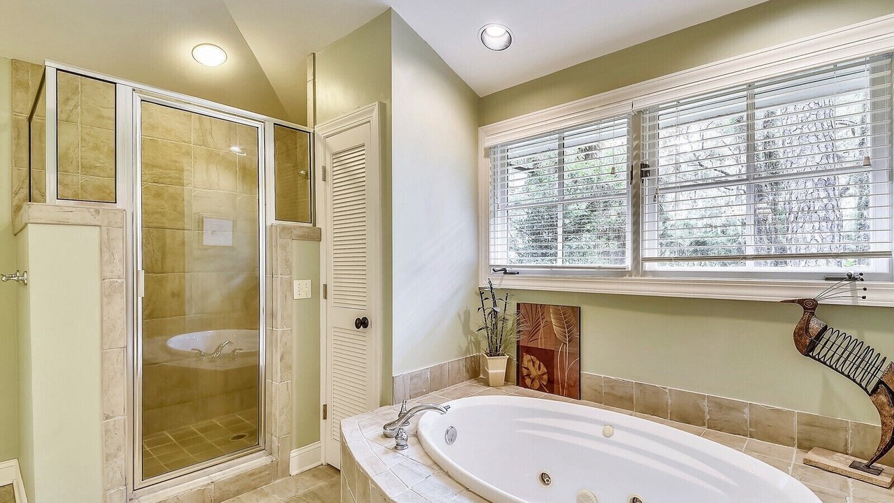 Photo of Bathroom in Heritage Woods