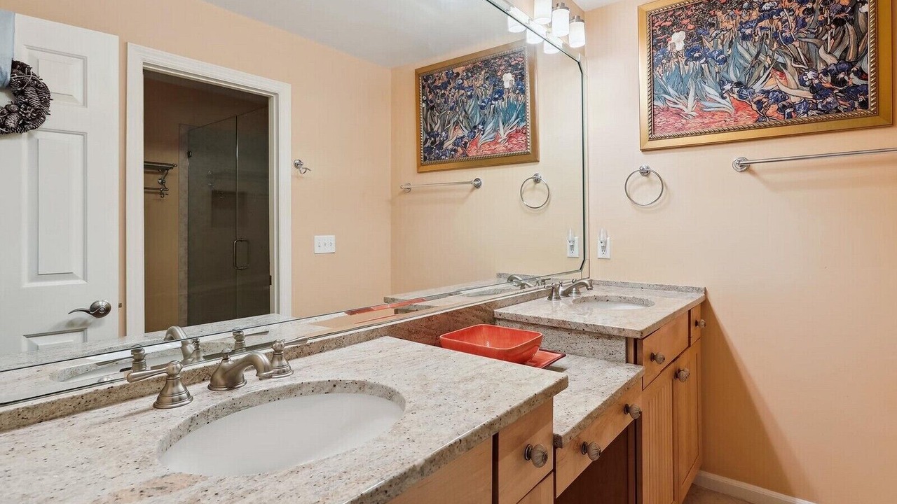 Photo of Bathroom in South Beach