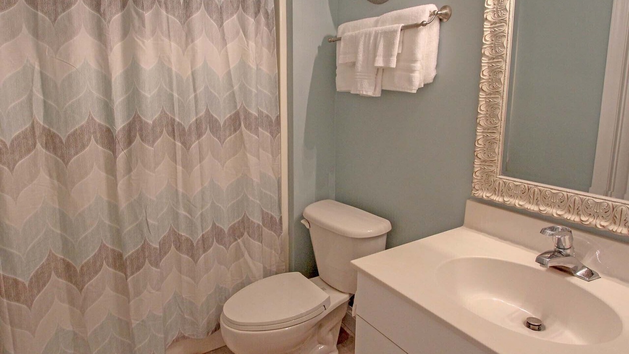 Photo of Bathroom in Isle of Palms