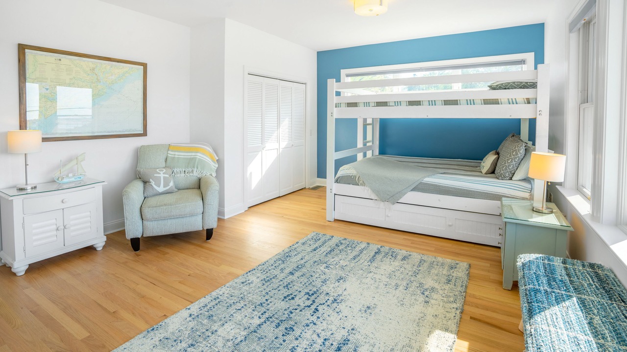 Photo of Bedroom in Isle of Palms