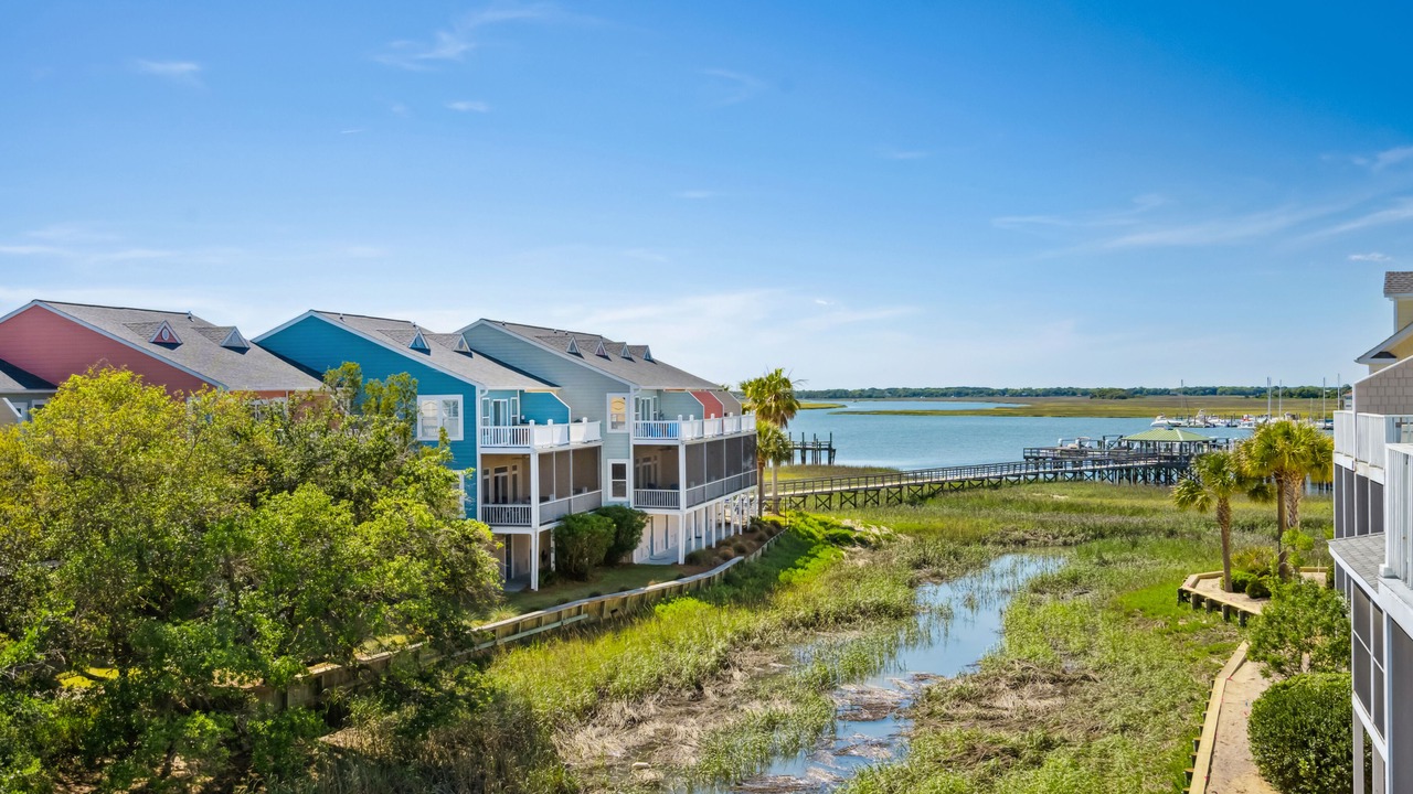 Photo of Patio Balcony in Waters Edge