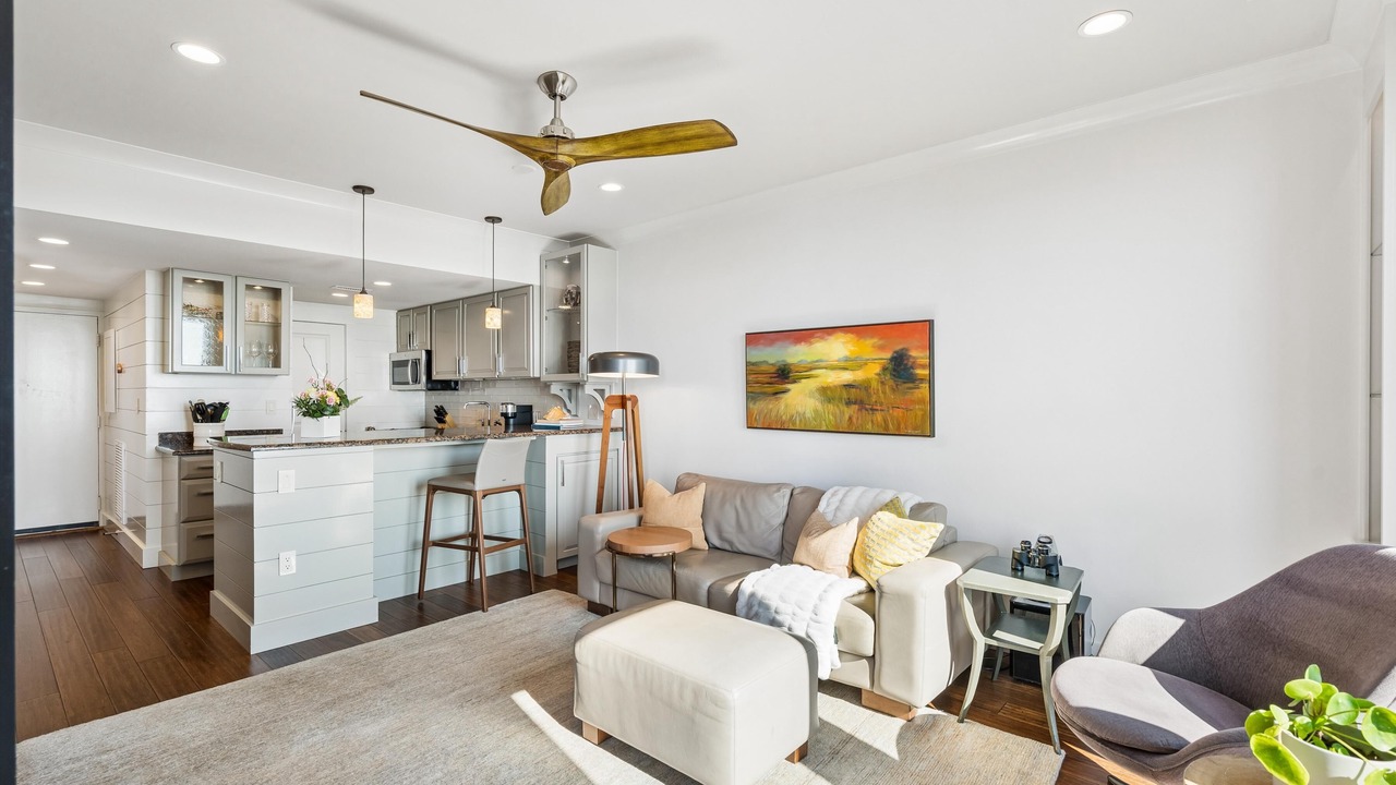 Photo of Livingroom in West Beach Village
