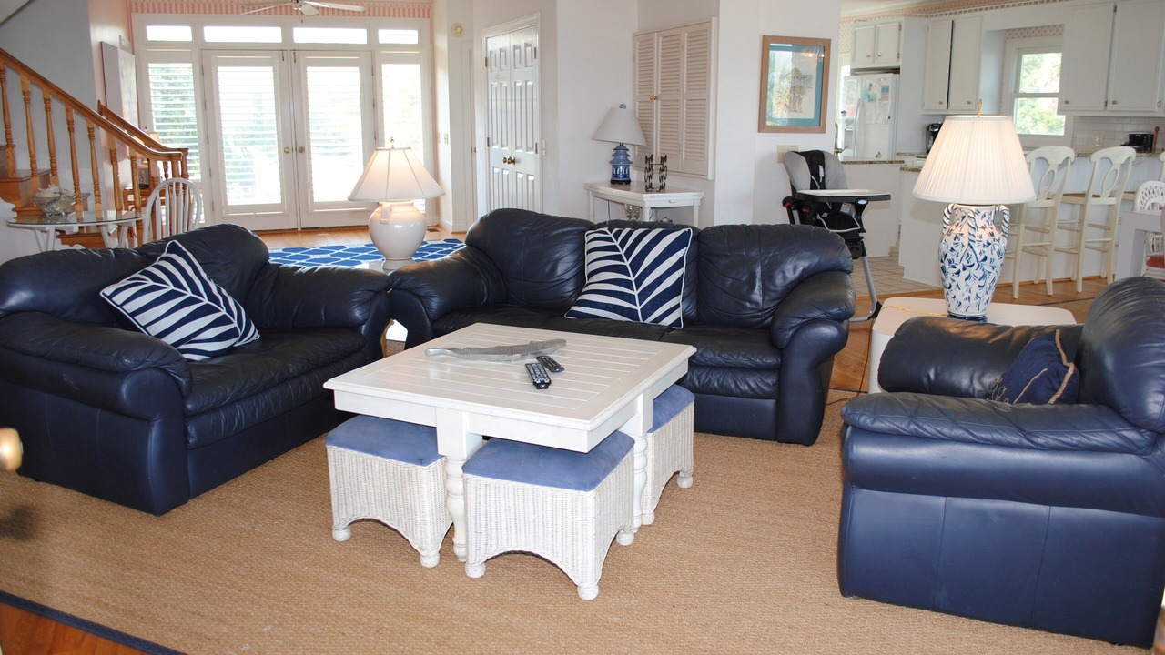 Photo of Livingroom in North Litchfield Beach
