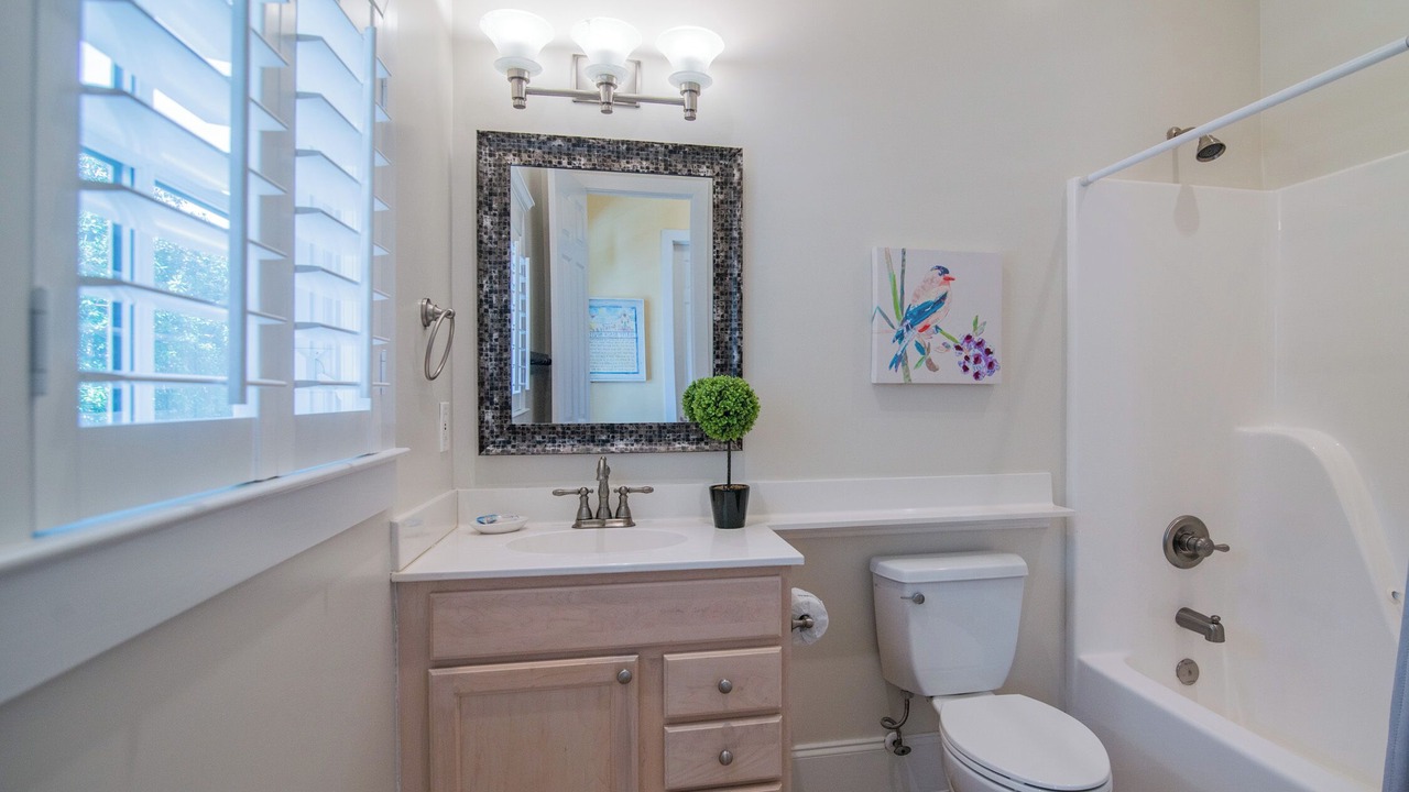 Photo of Bathroom in North Litchfield Beach