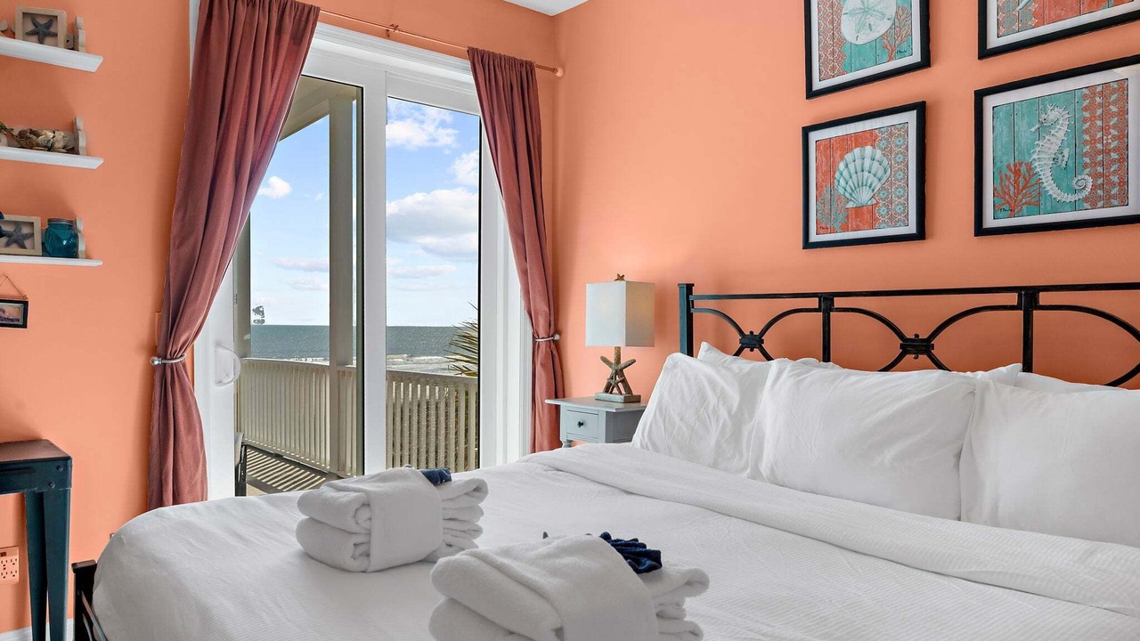 Photo of Bedroom in Folly Beach