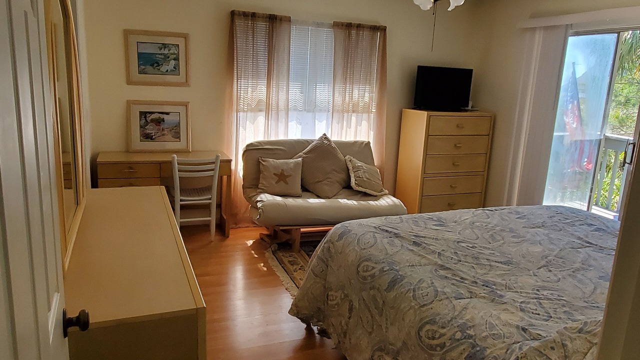 Photo of Bedroom in Beaufort
