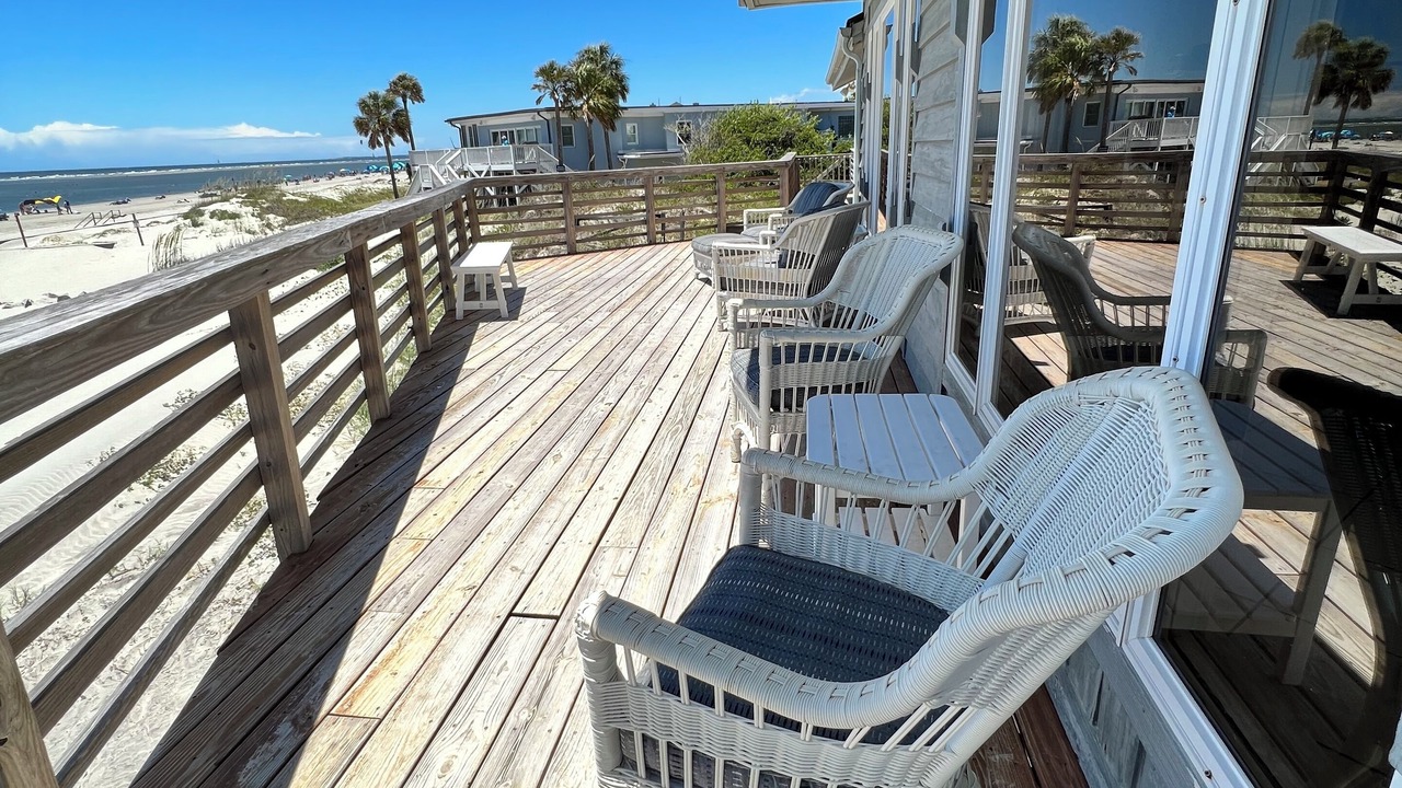 Photo of Patio Balcony in Sullivan's Island