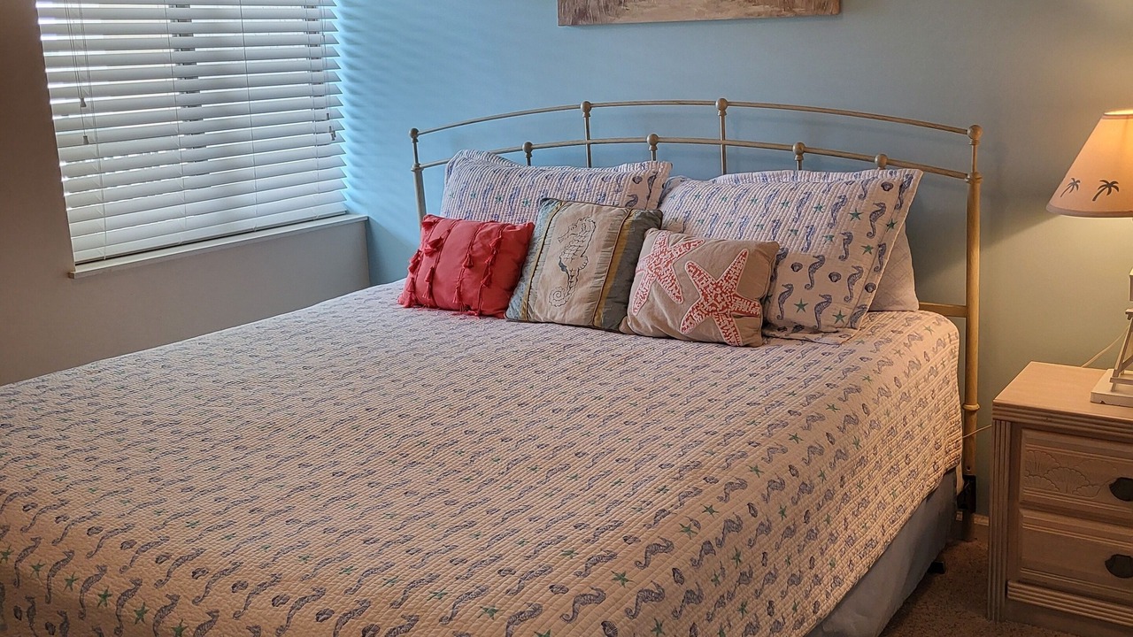 Photo of Bedroom in Windy Hill