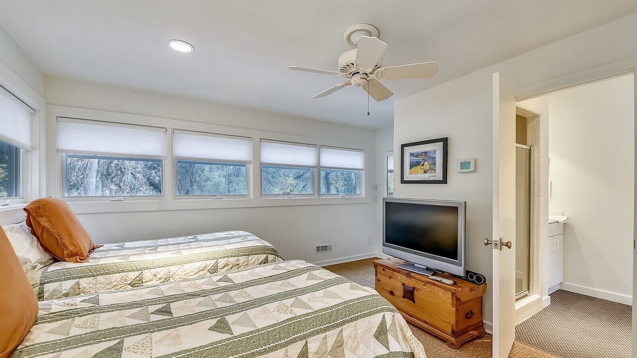 Photo of Bedroom in Heritage Woods