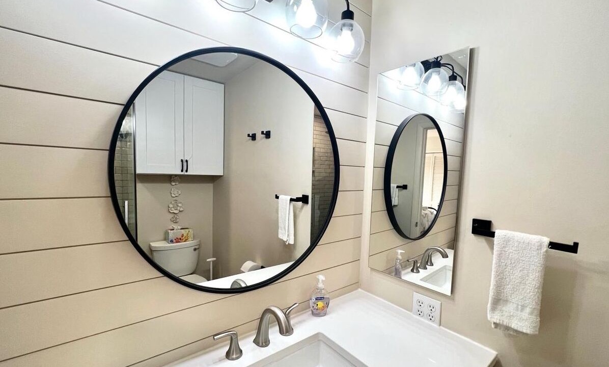 Photo of Bathroom in Sealoft Villas