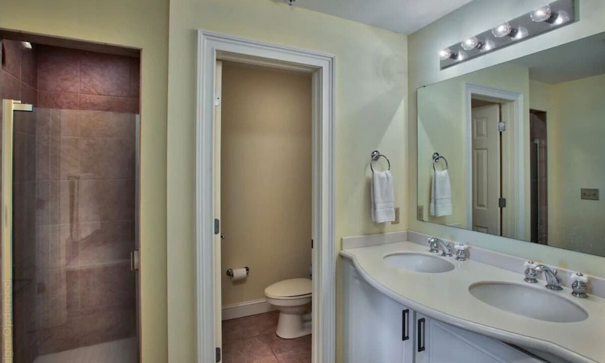Photo of Bathroom in Daufuskie Island