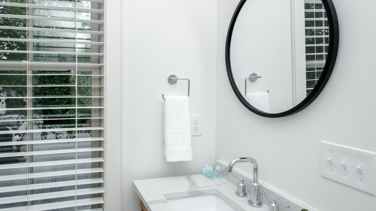Photo of Bathroom in Cannonborough Elliotborough