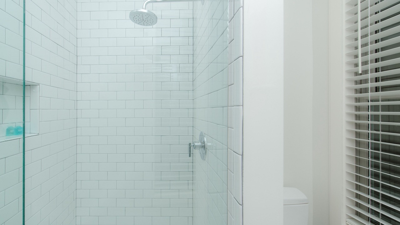 Photo of Bathroom in Cannonborough Elliotborough