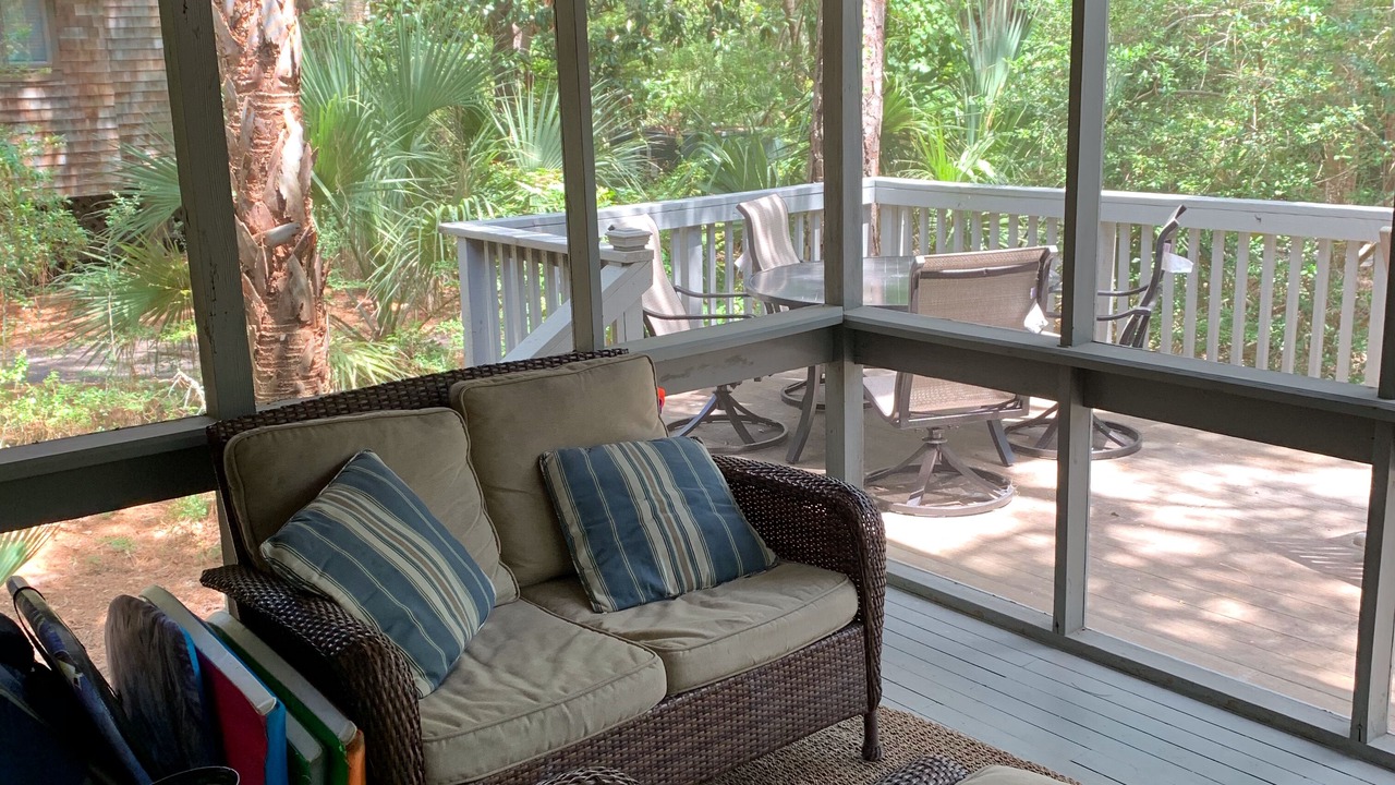 Photo of Patio Balcony in West Beach