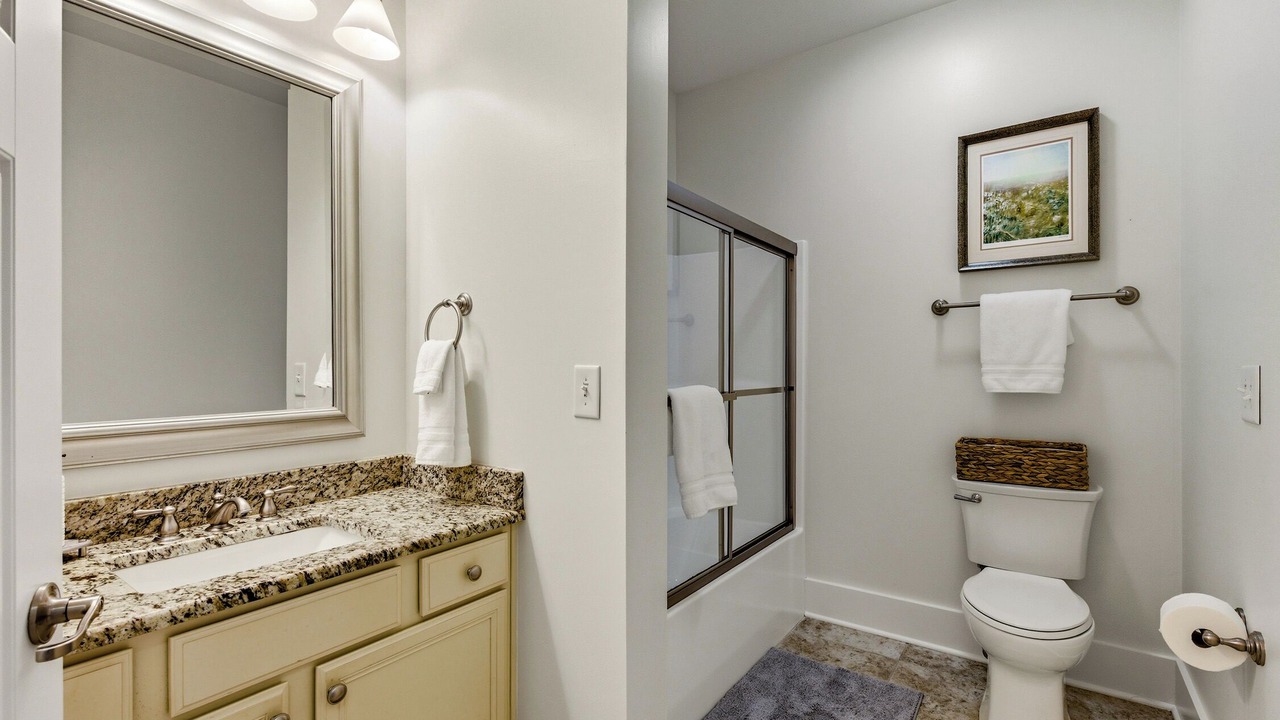 Photo of Bathroom in Windy Hill