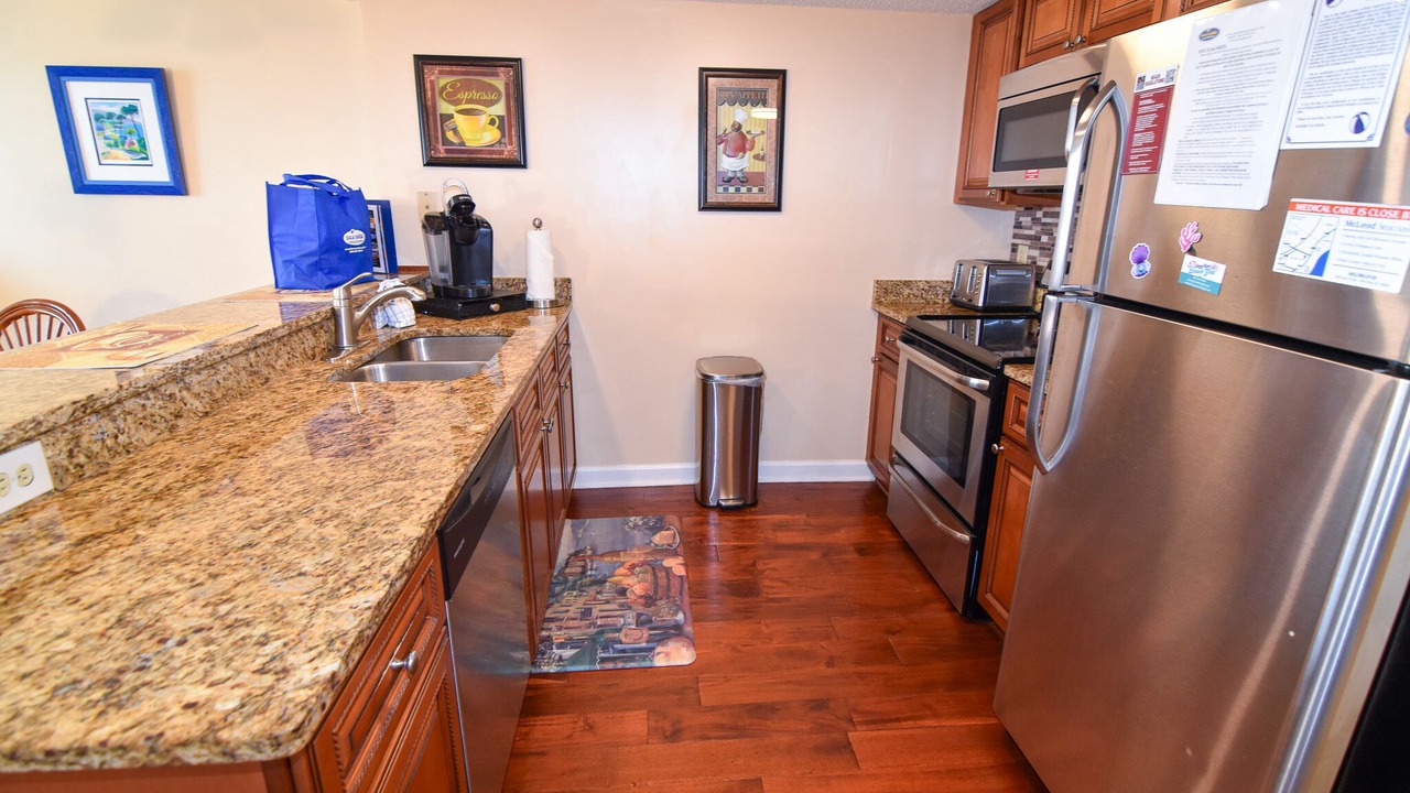 Photo of Kitchen in Ocean Drive