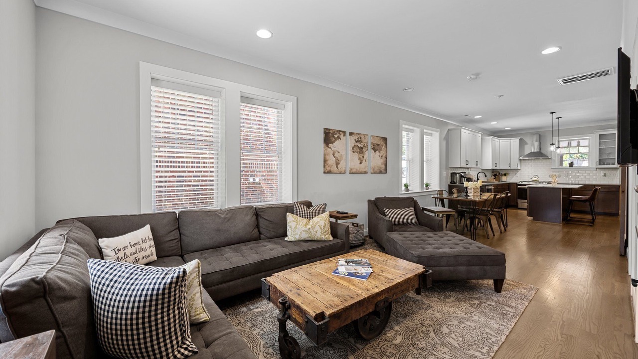 Photo of Livingroom in Dilworth
